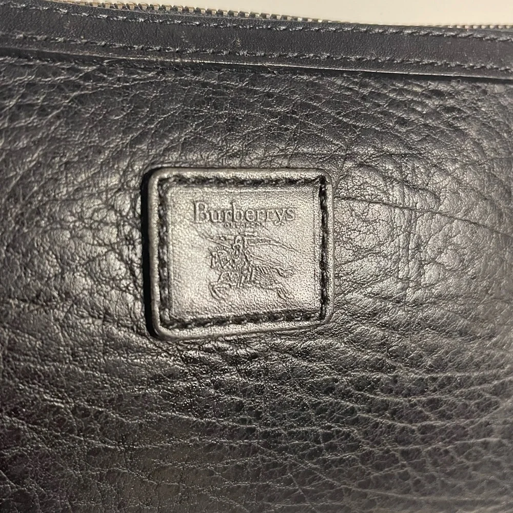 Burberry vintage leather travel pouch - Picture 2 of 10